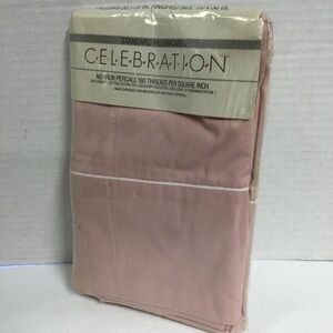 Mervyn’s Celebration 2 Standard Pillowcases Soft (Rose) Pink VTG USA 20”x26”